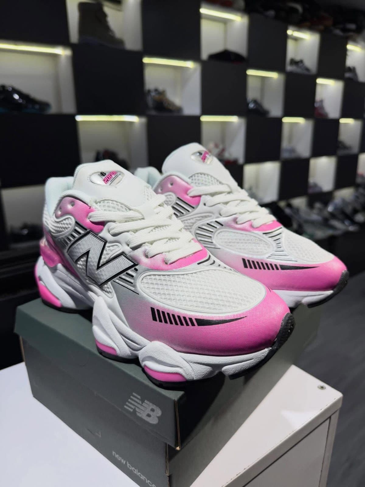 New balance 2000R